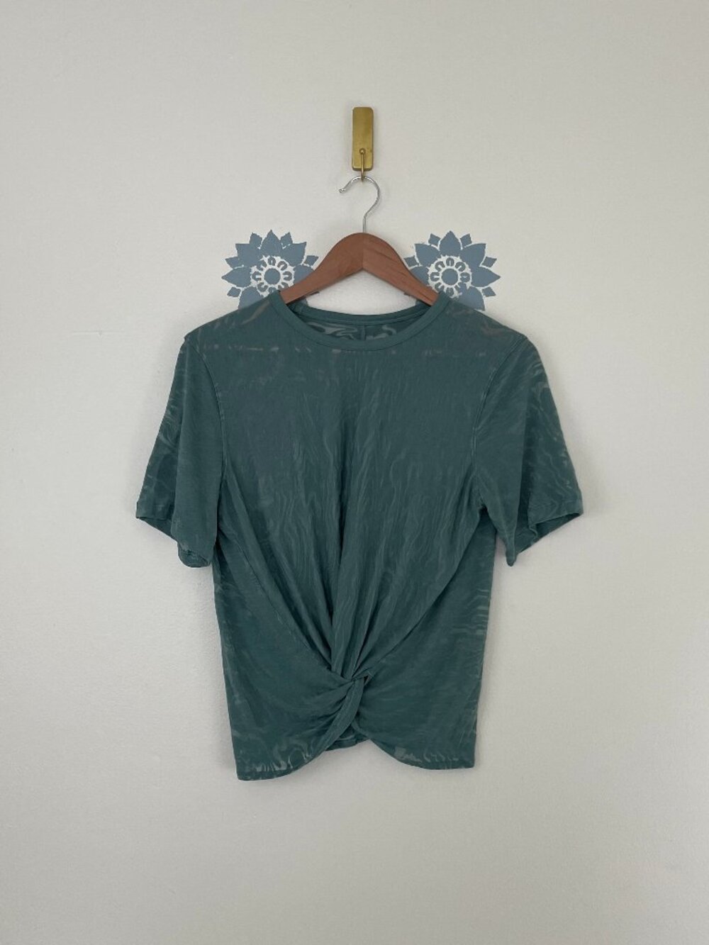 Lululemon Crescent Short Sleeve Tee Veil Tidewater Teal Size 6